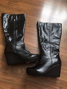 Ladies wide calf boots