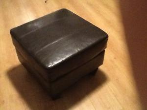 Leather ottoman in perfect shape