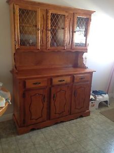 Maple China Cabinet - 2 piece