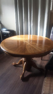 OLD OAK PEDESTAL DINNING TABLE