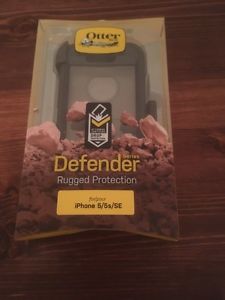Otterbox Otter Box Defender Case Iphone 5 5S SE Brand New