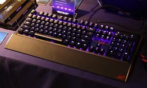 Patriot viper V760 Rgb mechanical keyboard like new