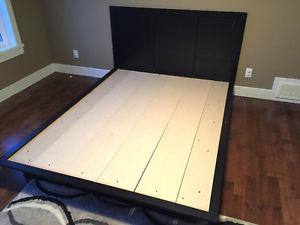 Queen Size Wooden Bed for Sale $99