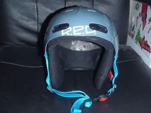 R.E.D. Ski/Snowboard Helmet