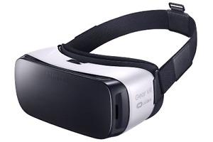 Samsung Gear VR - Excellent condition