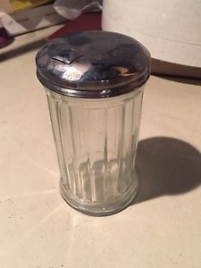Sugar dispenser