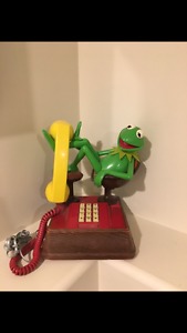 Vintage Muppet Kermit Phone