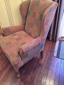 Wing back chair