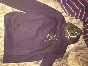 XL browning sweater !