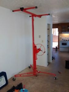 11 Ft. Drywall Hoist / Used Once / New Condition