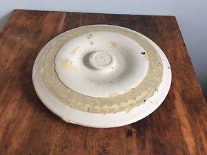 #5 clay pot cover good condition make an offer