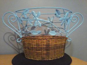 DRAGONFLY WROUGHT IRON & WICKER BASKET