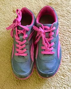 Excellent Condition Size 7 Girls Runners