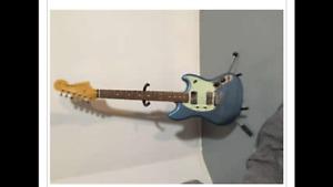 Fender Mustang