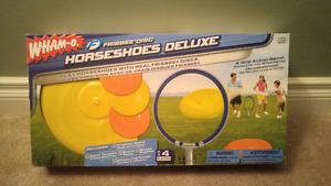 Frisbee disc set brand new