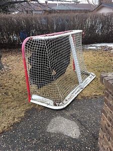 Hockey net