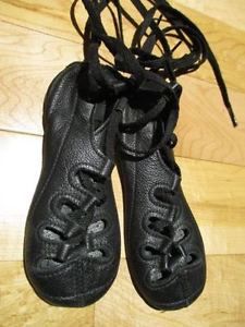 Irish dance soft shoes - size 7