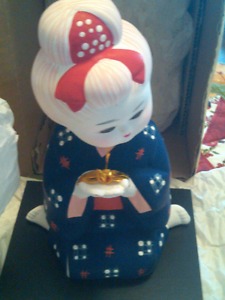 Japanese Hakata doll figaurine, as New