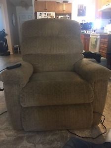 Lazy boy electric reclining chair