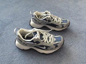 Nike Women's Running Sneakers Size 6