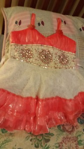 Pink n white sleevless dress