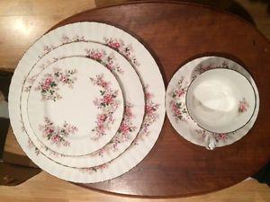 Royal Prince Albert plates