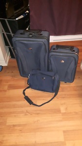 Set of three suitcases for sale