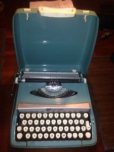 Smith- corona typewriter (Teal)
