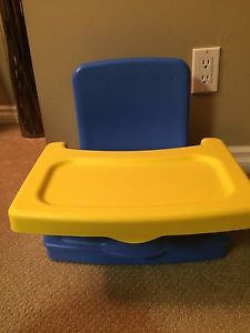 Travel Booster seat with tray