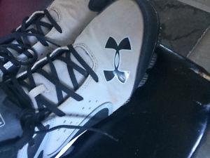 Under Armour Baseball Cleats Size 10