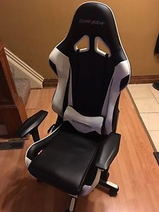 Wanted: DxRacer Gaming/Office Chair Black w/ White