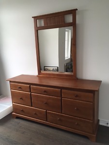 excellent wooden dresser and mirror set