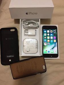iPhone 6 64gb Factory unlocked / charging leather case