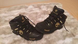 BLACK&GOLD TIMBERLAND BOOTS