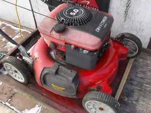 CRAFTSMAN 20" lawnmower 5 hp.briggs