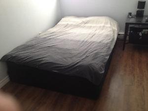 Entire queen size bed set! - asking $120