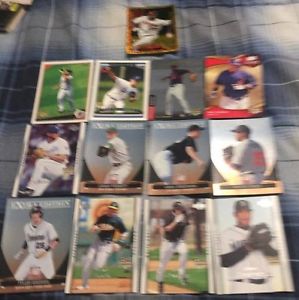 Lot 5 - 12 Different Baseball Rookie Cards - 1 Gold