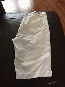 New White Size 18W Elizabeth Claiborne Skirt