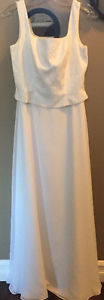 **SIMPLE WHITE WEDDING DRESS FOR SALE-SIZE 6**