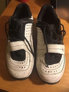 Woman cycling shoes size 7.5