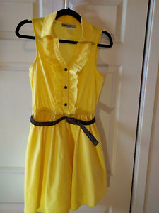 Yellow Dress with Belt – Size Medium