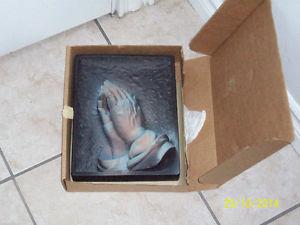 praying hands wall plaque