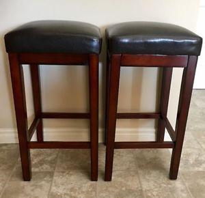 BAR STOOLS