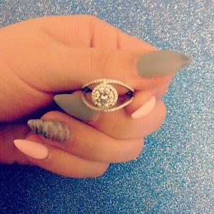 Beautiful ring size 8
