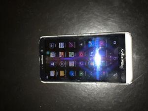 Blackberry Z30 Cell Phone