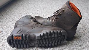 Hally Hansen Boots - New - Size 10