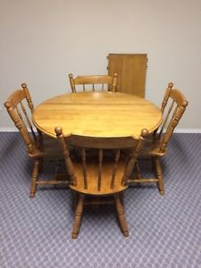 Kitchen Table and chairs