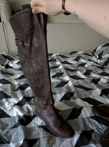 Knee high boots! 40$ obo