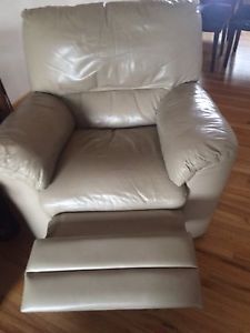 Lazy Boy Leather Recliners