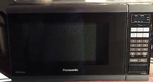 Microwave Panasonic - Clean & Perfect conditions